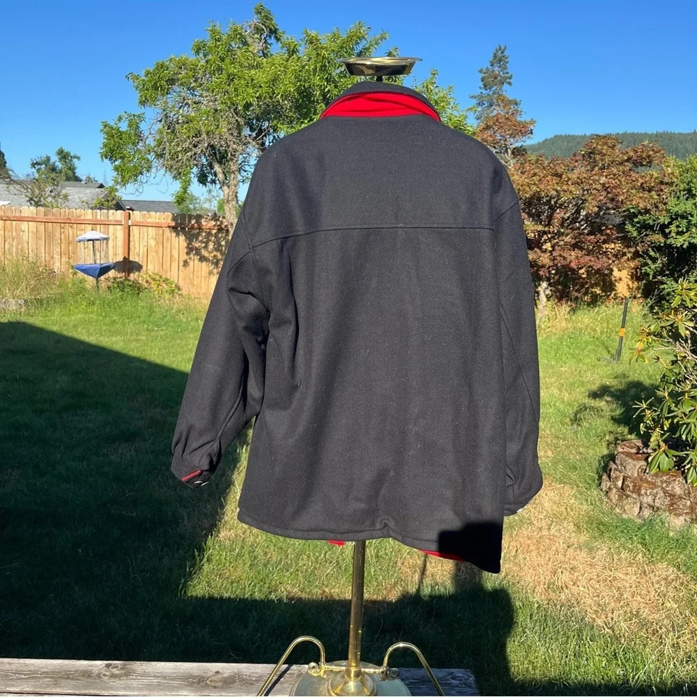 MARLBORO ~ Reversible Wool Men’s Red and Black Zip Jacket with Logo and Pockets - Picture 3 of 15